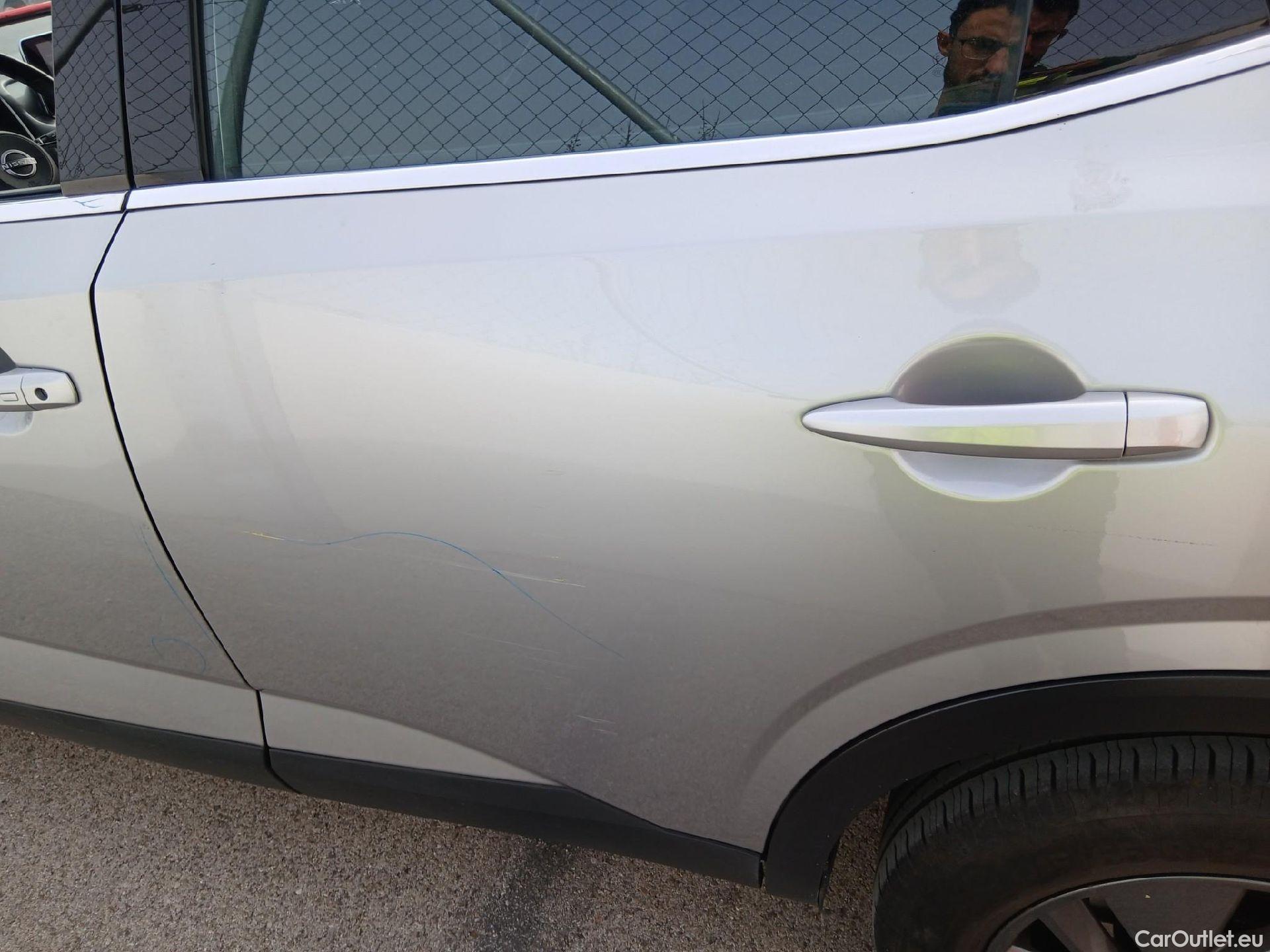  Nissan  Qashqai NISSAN  / 2021 / 5P / todoterreno DIG-T 103kW (140CV) mHEV 4x2 Acenta #18