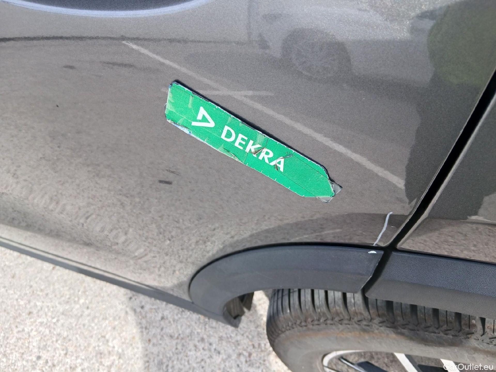  Mercedes  GLA MERCEDES-BENZ  / 2020 / 5P / todoterreno  250 e #18