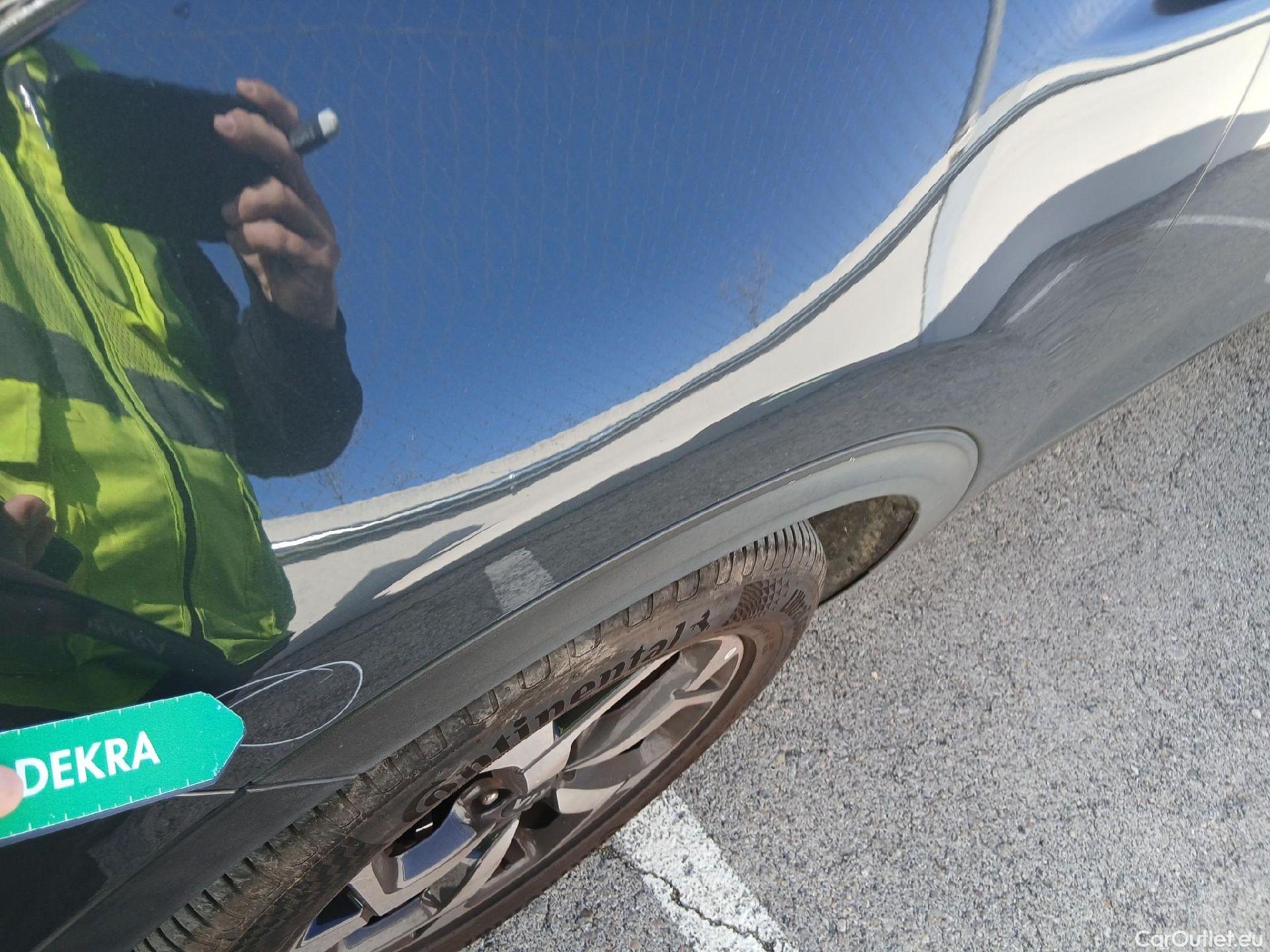  KIA  Sportage KIA  / 2018 / 5P / todoterreno 1.6 MHEV Drive Plus 100kW (136CV) 4x2 #17