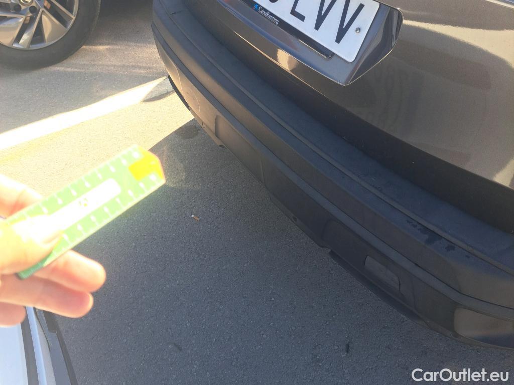  Peugeot  3008  Active Pack 1.5 HDi 130CV MT6 E6d #18