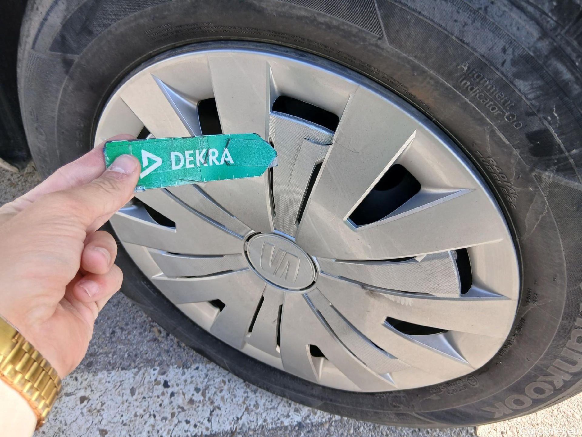  Seat  Ibiza SEAT  / 2017 / 5P / berlina con portón 1.0 MPI 59kW (80CV) Reference XL(SP) #21