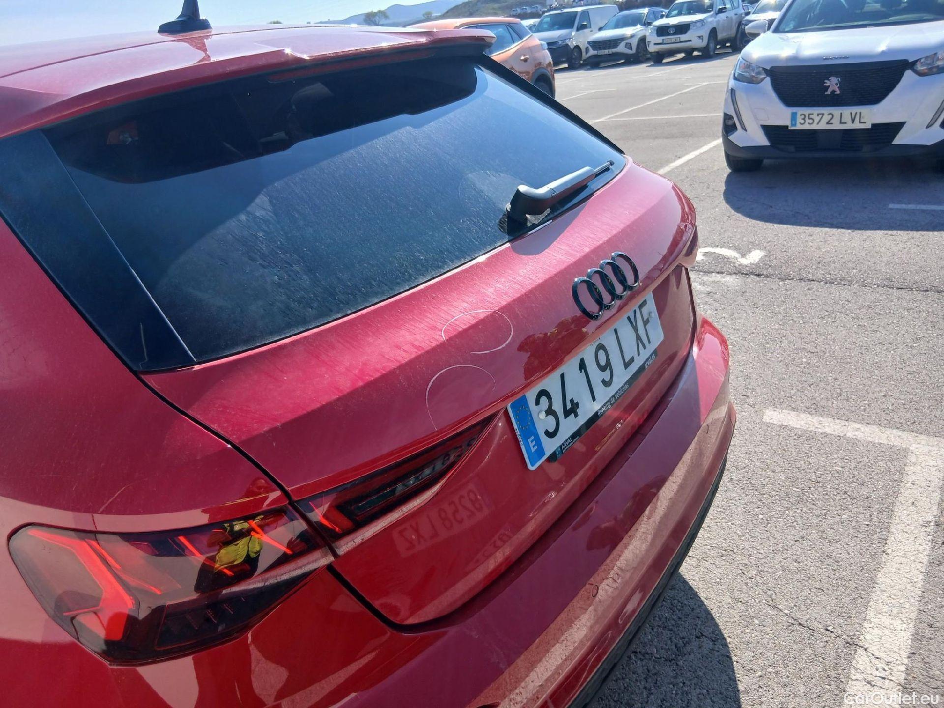  Audi  A3 AUDI  / 2020 / 5P / berlina con portón Sportback Black line 35 TDI 110kW S tron #22