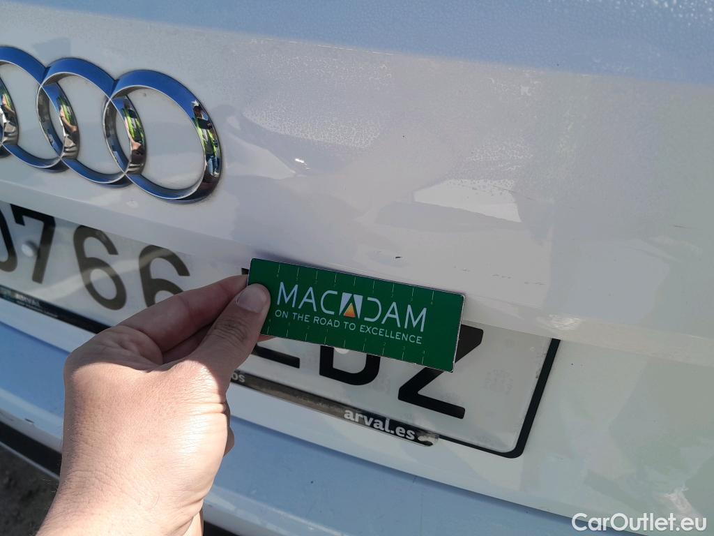  Audi  Q2 AUDI  / 2016 / 5P / todoterreno Design 35 TFSI 110kW (150CV) S tronic #2