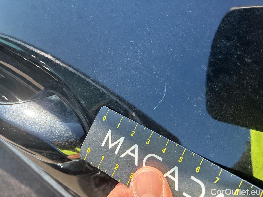  Bmw  Serie 1 BMW  / 2019 / 5P / berlina con portón 116d Corporate Auto. #8