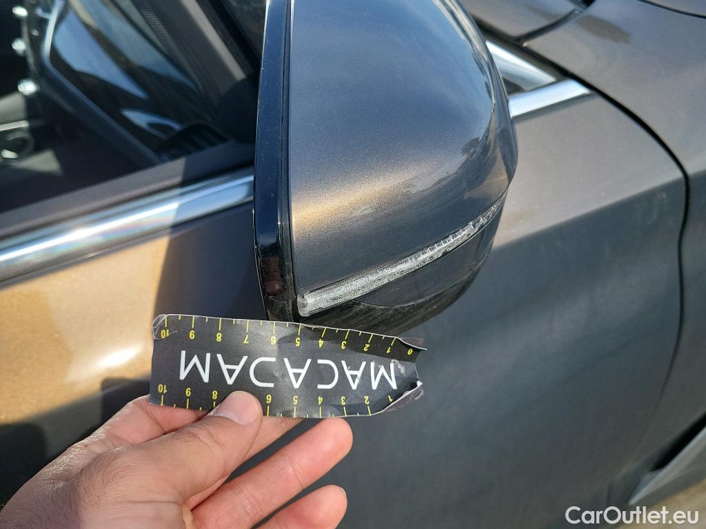  Bmw  Serie 5 BMW  / 2020 / 4P / sedán 520dA #16