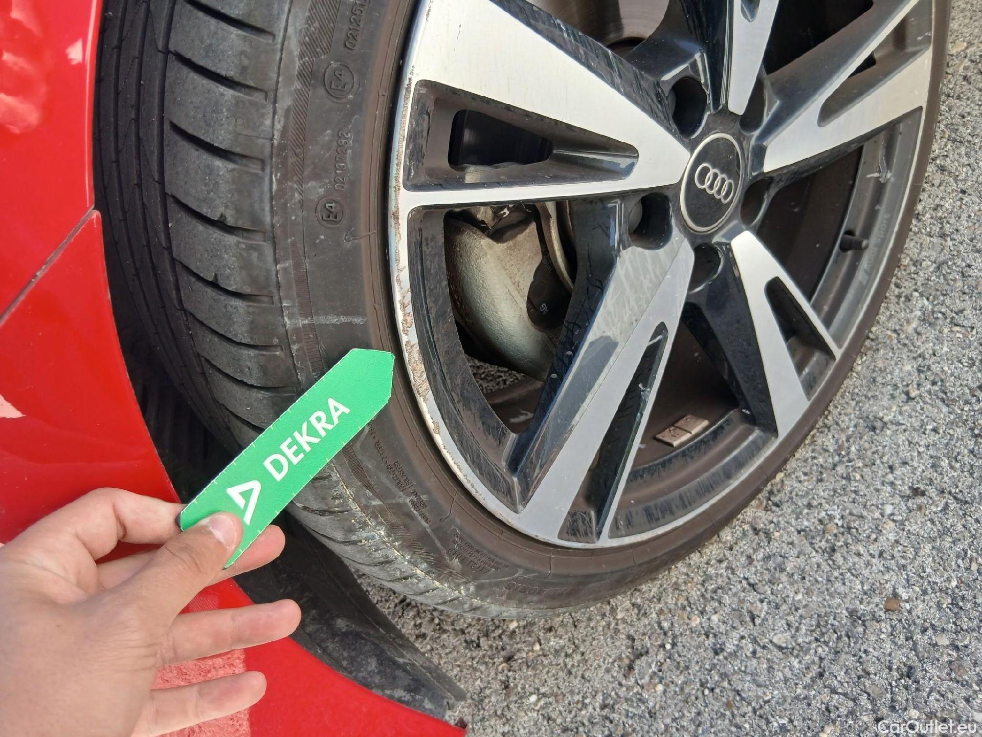  Audi  A3 AUDI  / 2020 / 5P / berlina con portón Sportback Black line 35 TDI 110kW S tron #10