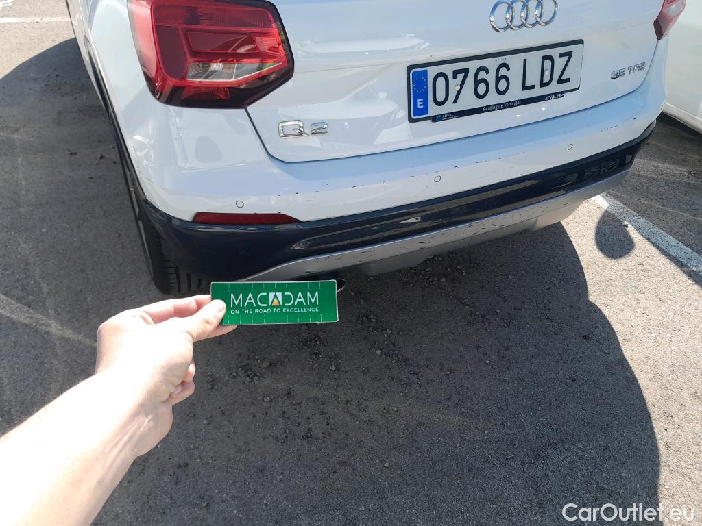  Audi  Q2 AUDI  / 2016 / 5P / todoterreno Design 35 TFSI 110kW (150CV) S tronic #24