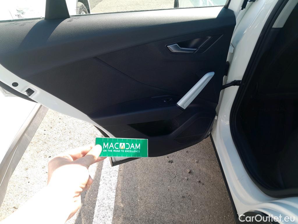  Audi  Q2 AUDI  / 2016 / 5P / todoterreno Design 35 TFSI 110kW (150CV) S tronic #22