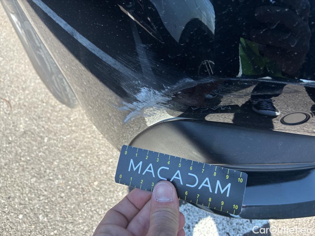  Bmw  Serie 1 BMW  / 2019 / 5P / berlina con portón 116d Corporate Auto. #24