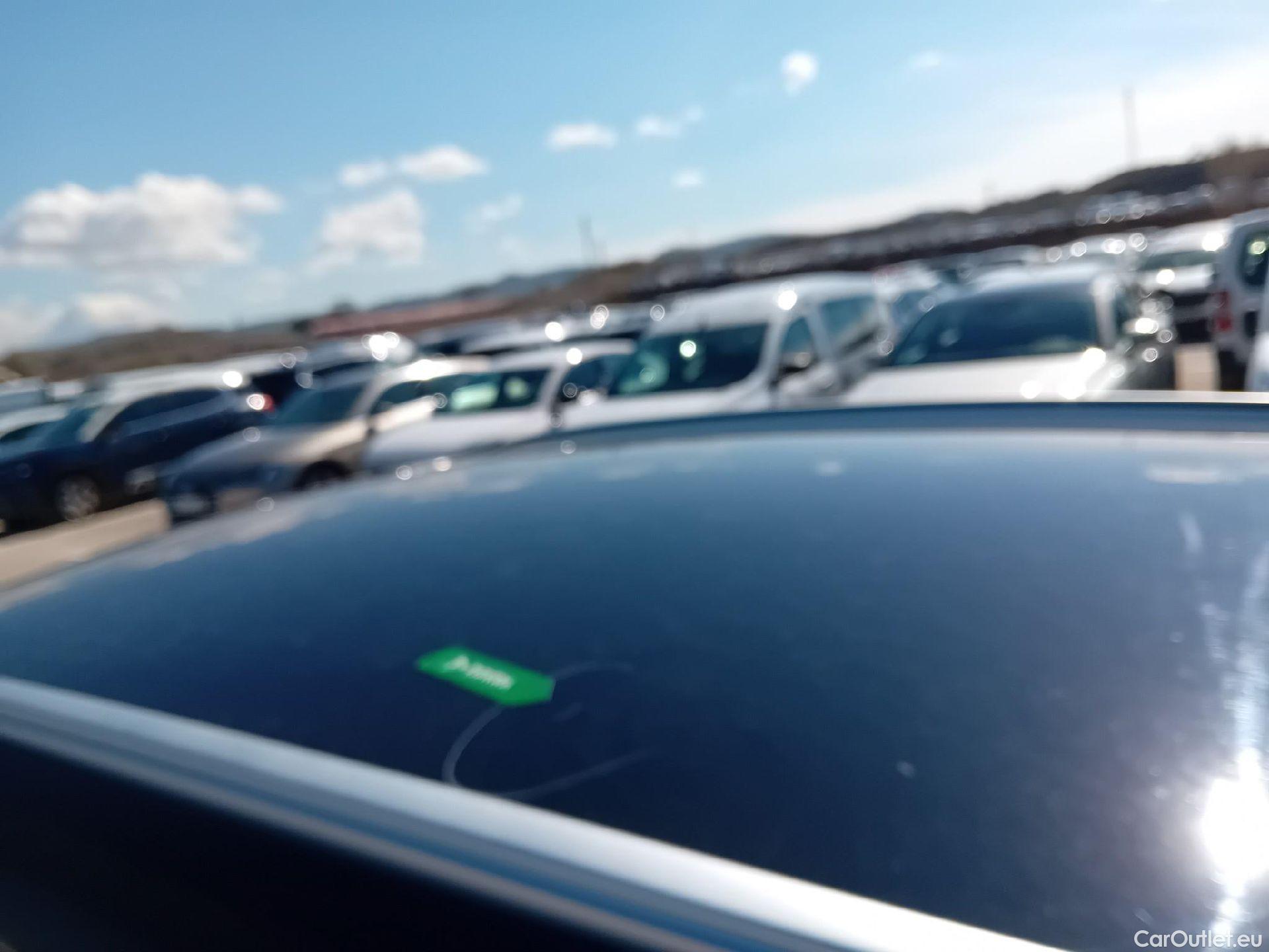  Bmw  X1 BMW  / 2019 / 5P / todoterreno sDrive20dA #21