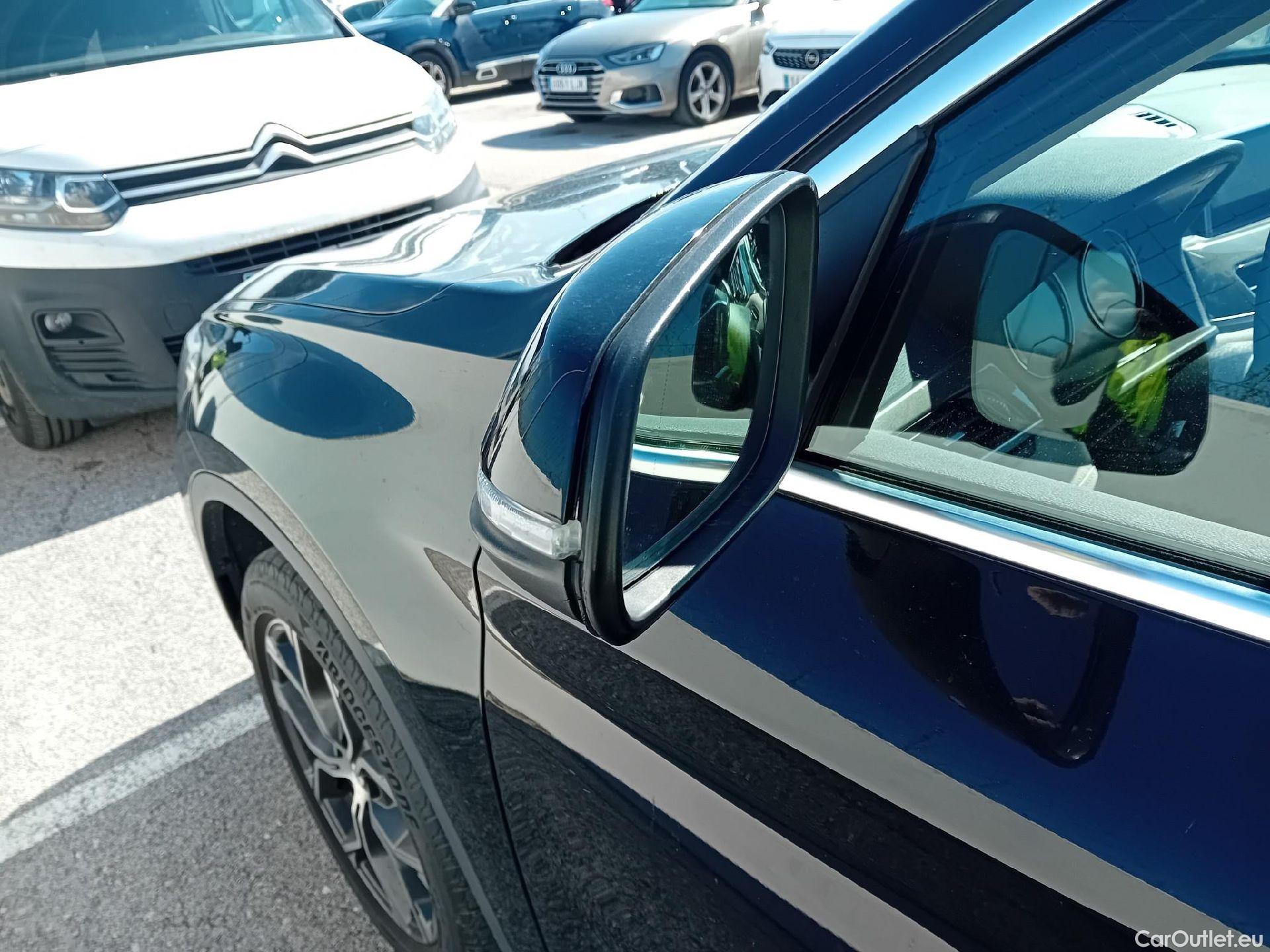  Bmw  X1 BMW  / 2019 / 5P / todoterreno sDrive20dA #45