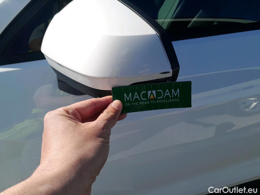  Audi  Q2 AUDI  / 2016 / 5P / todoterreno Design 35 TFSI 110kW (150CV) S tronic #29