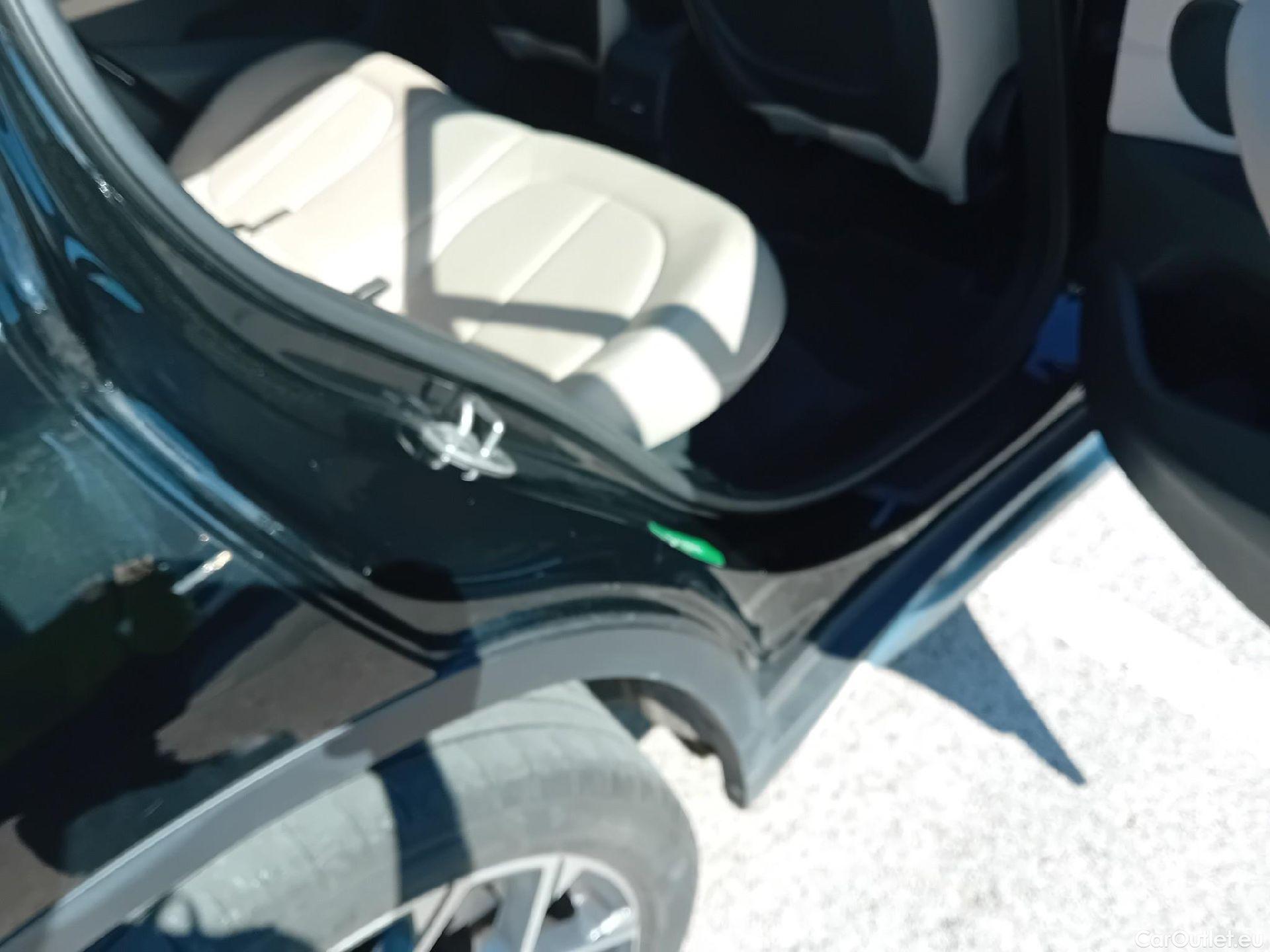  Bmw  X1 BMW  / 2019 / 5P / todoterreno sDrive20dA #1