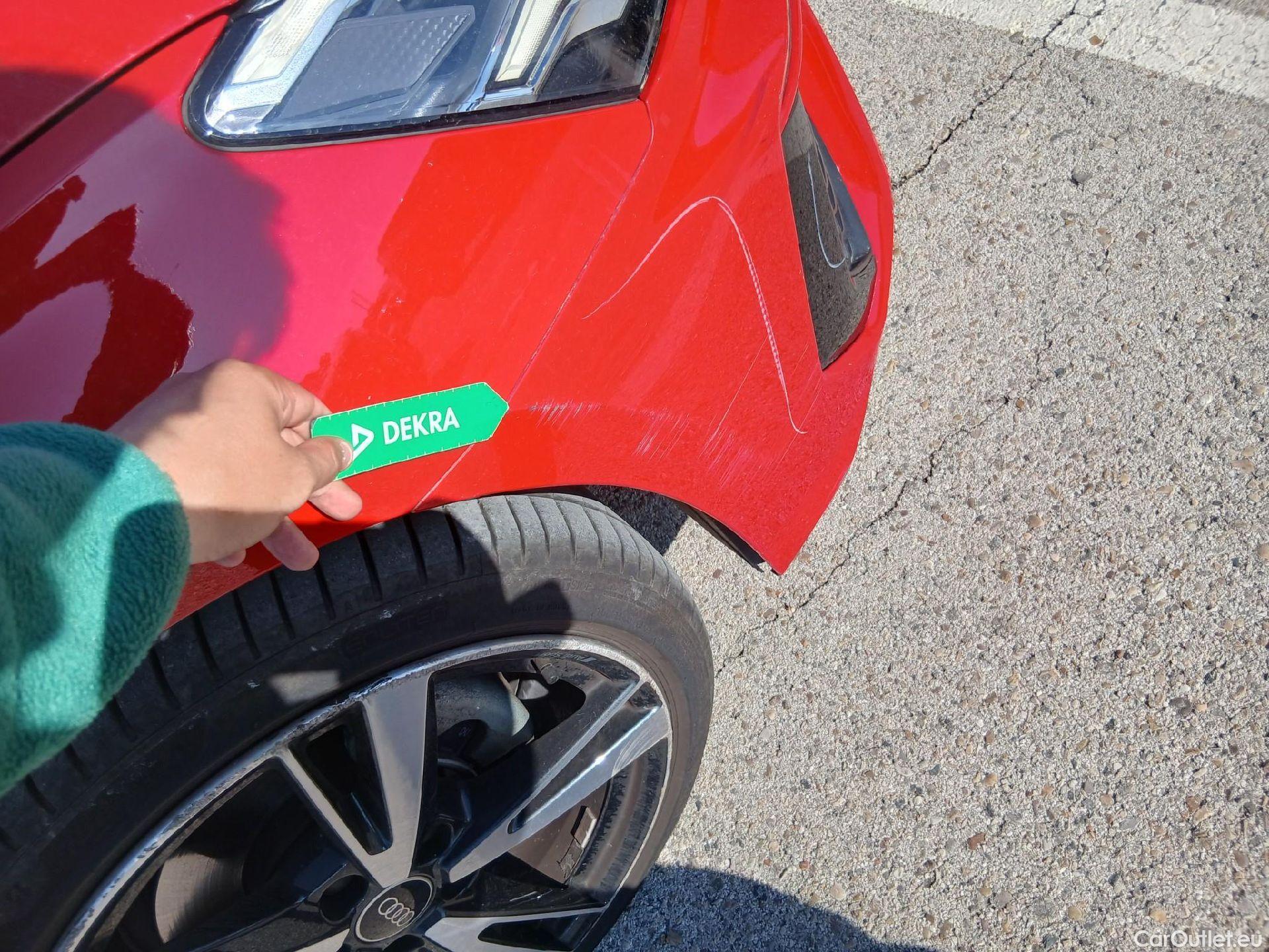  Audi  A3 AUDI  / 2020 / 5P / berlina con portón Sportback Black line 35 TDI 110kW S tron #2