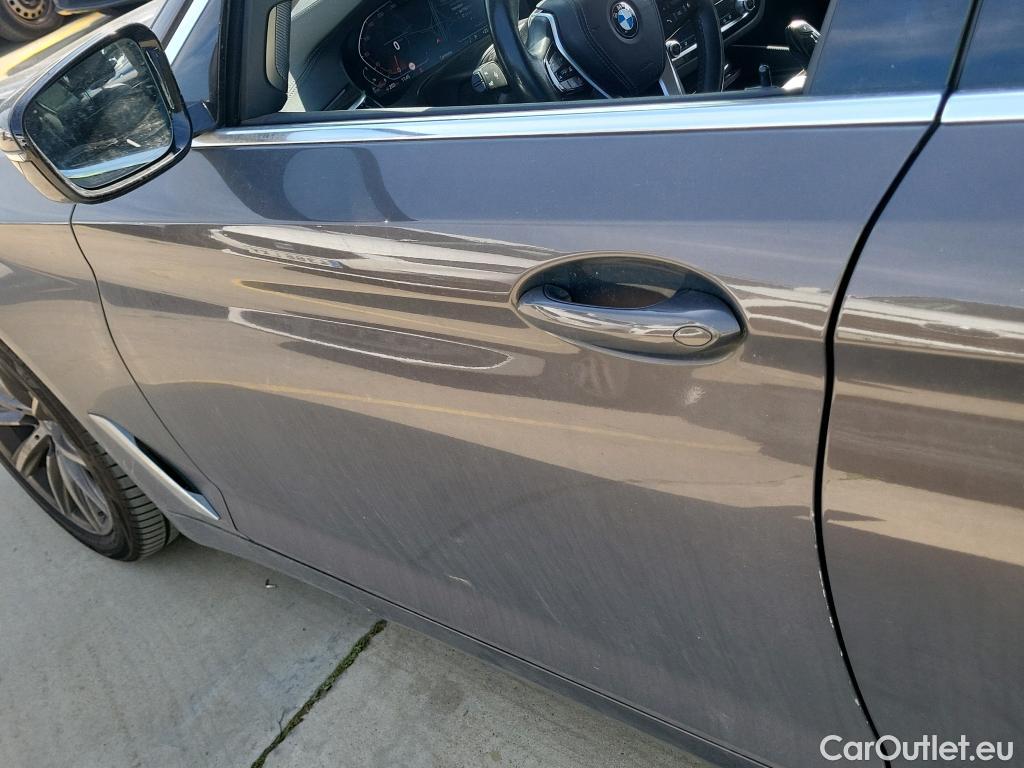  Bmw  Serie 5 BMW  / 2020 / 4P / sedán 520dA #7