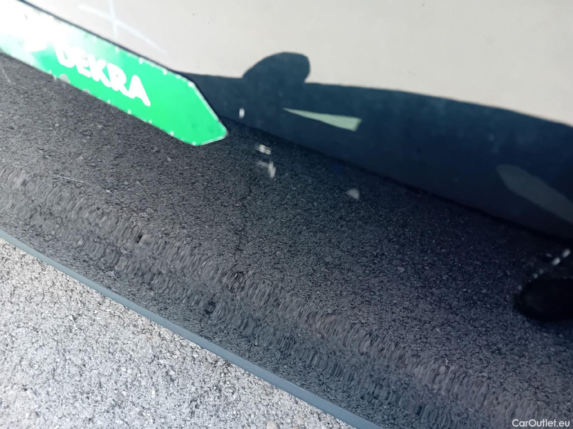  Bmw  X1 BMW  / 2019 / 5P / todoterreno sDrive20dA #16