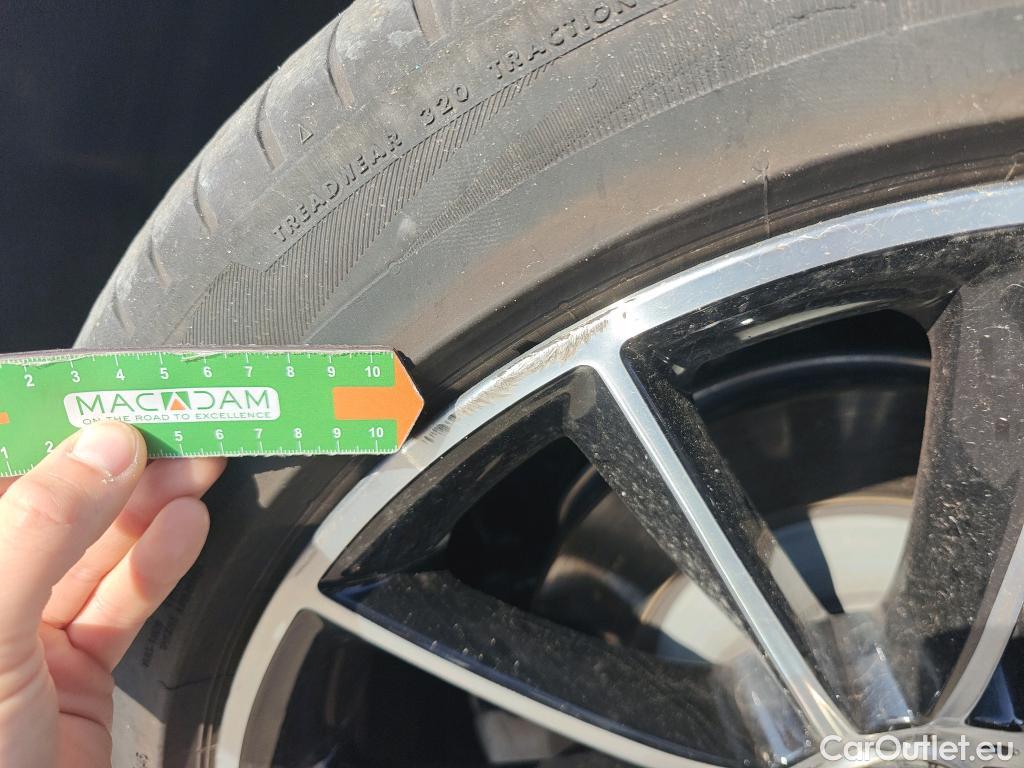  Mercedes  G-Klasee MERCEDES-BENZ GLE / 2018 / 5P / todoterreno GLE 350 de 4MATIC (Híbrido Enchufable) #15