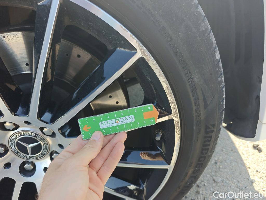  Mercedes  G-Klasee MERCEDES-BENZ GLE / 2018 / 5P / todoterreno GLE 350 de 4MATIC (Híbrido Enchufable) #23