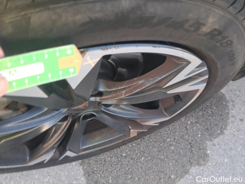  Cupra  Formentor CUPRA  / 2020 / 5P / todoterreno 1.5 TSI 110kW (150 CV) DSG (AC3) #2