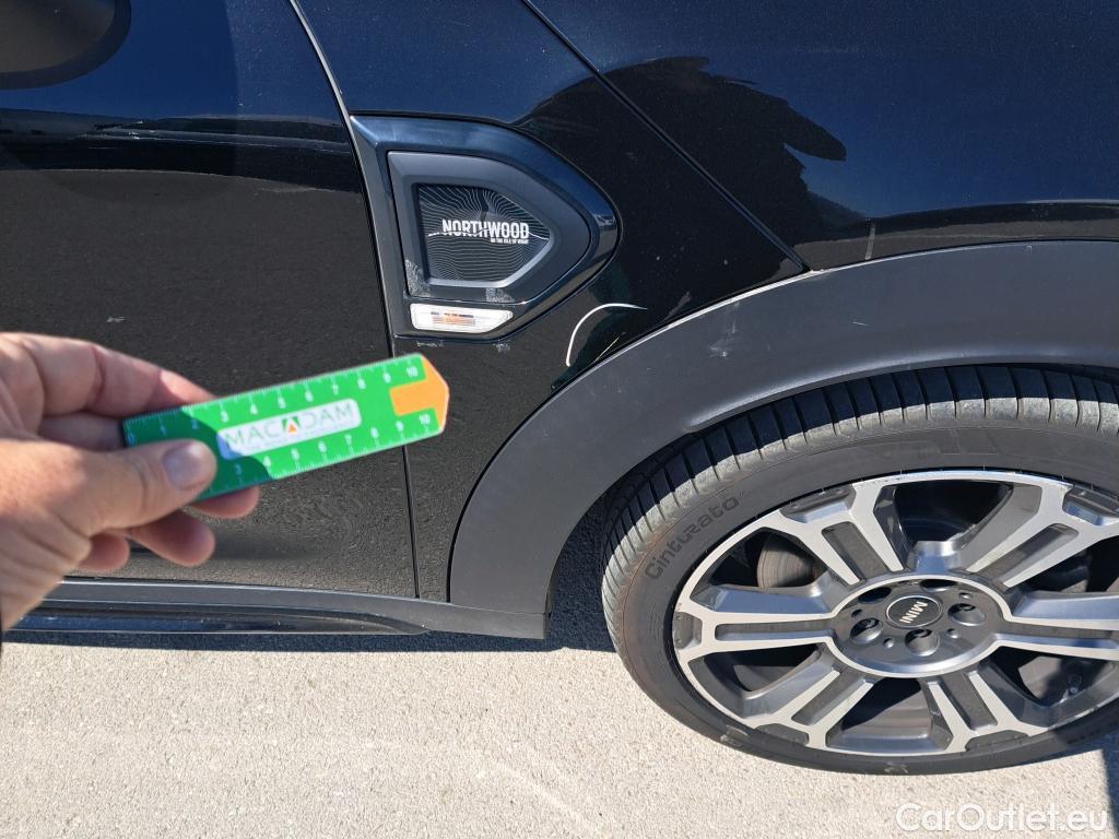  Mini  Countryman MINI  / 2020 / 5P / berlina con portón Cooper SD ALL4 #57