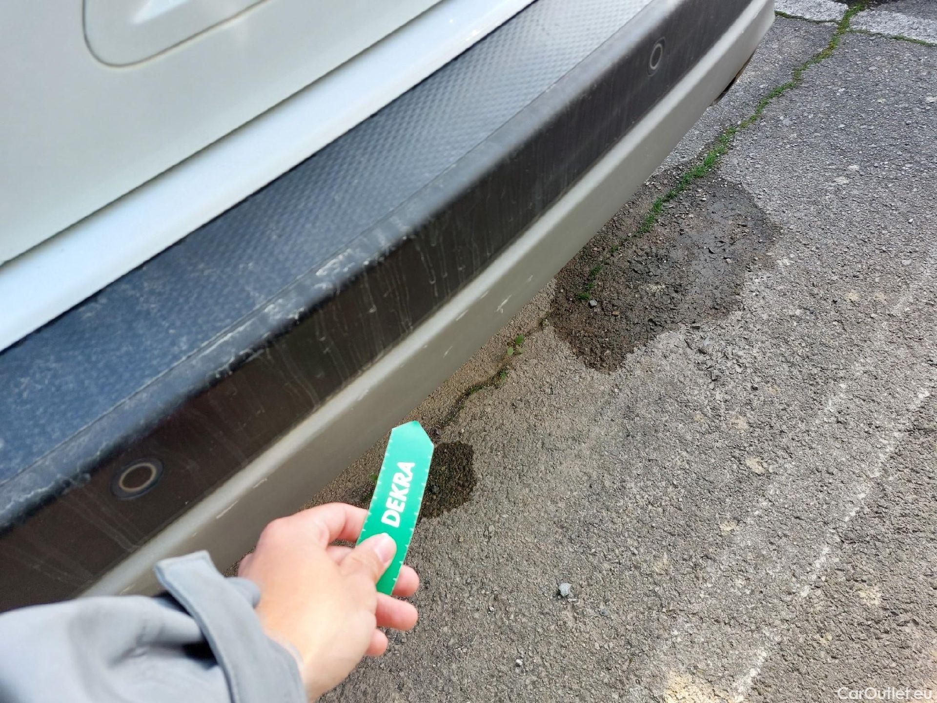  Ford  Kuga FORD  / 2019 / 5P / todoterreno Titanium 2.0 EcoBlue 140kW 4x4 Auto #5