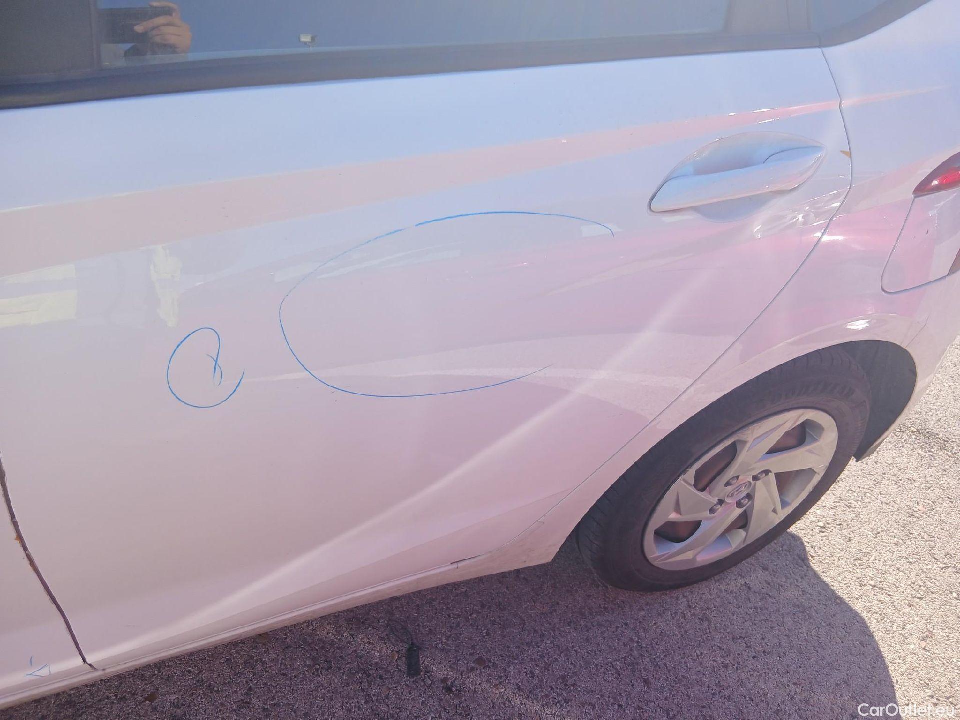  Hyundai  i20 HYUNDAI  / 2020 / 5P / berlina con portón 1.0 TGDI 74kW (100CV) 48V Essence #22