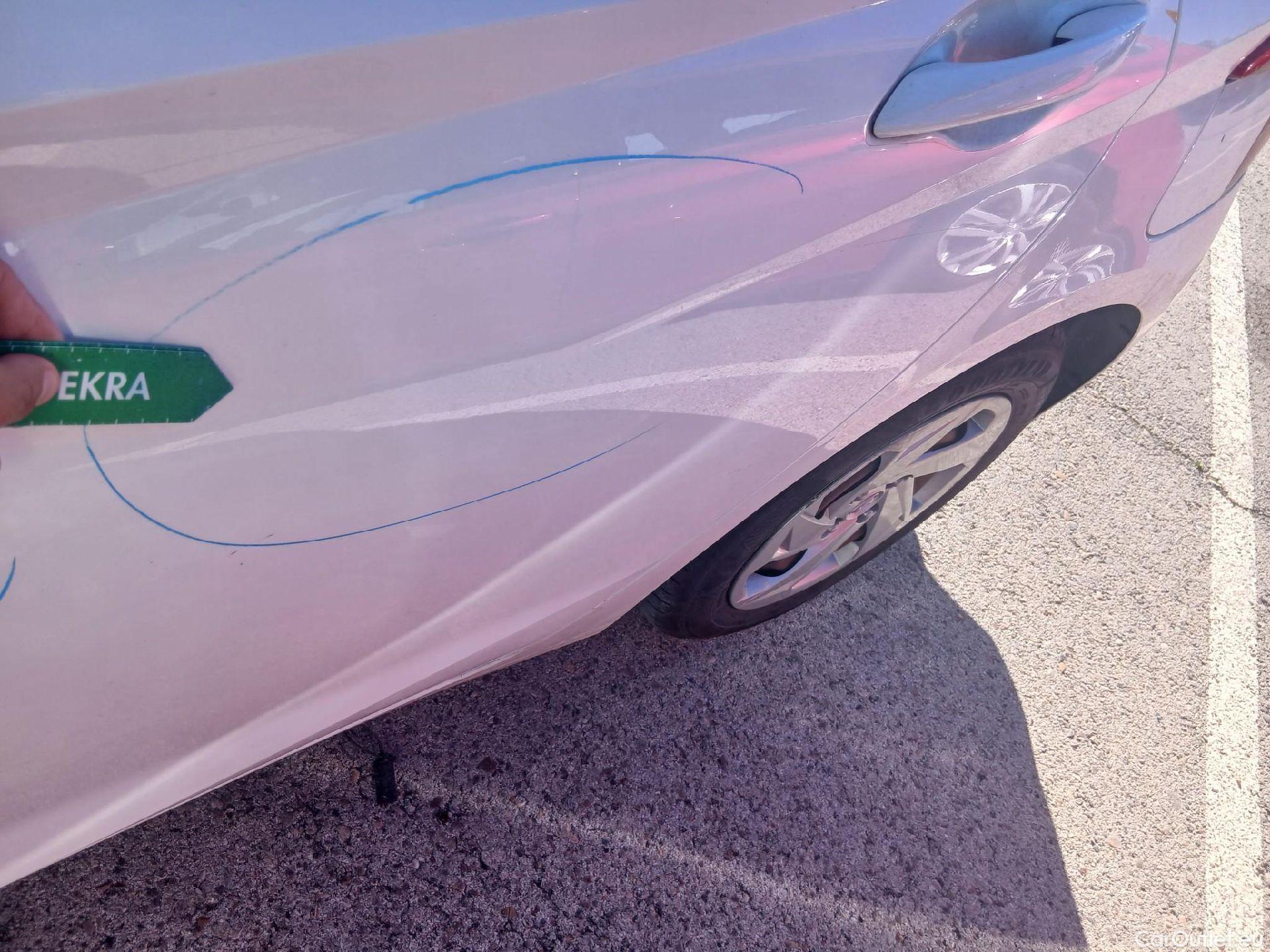  Hyundai  i20 HYUNDAI  / 2020 / 5P / berlina con portón 1.0 TGDI 74kW (100CV) 48V Essence #23