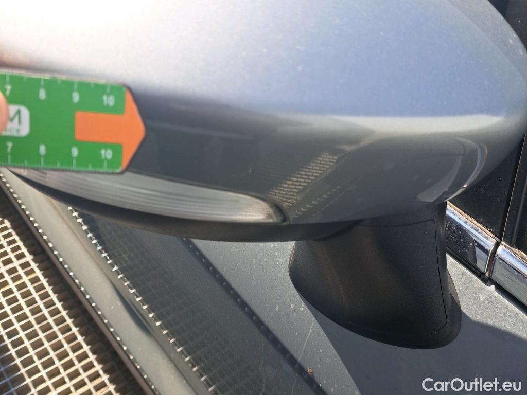  Ford   ECOSPORT FORD / 2017 / 5P / todoterreno 1.0T EcoBoost 92kW (125CV) S&S Titanium #23