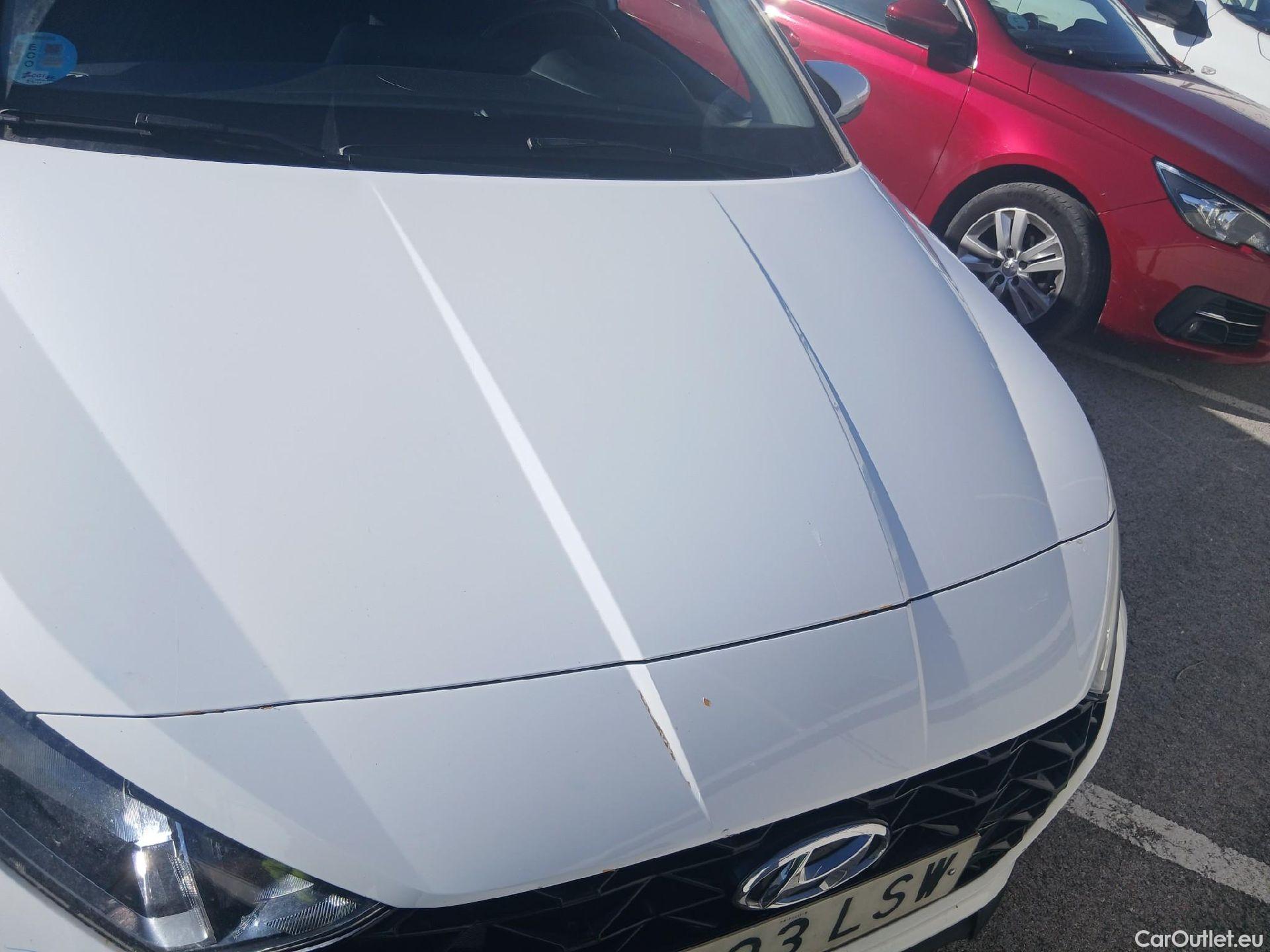  Hyundai  i20 HYUNDAI  / 2020 / 5P / berlina con portón 1.0 TGDI 74kW (100CV) 48V Essence #12