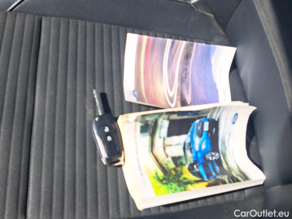  Ford   ECOSPORT FORD / 2017 / 5P / todoterreno 1.0T EcoBoost 92kW (125CV) S&S Titanium #9