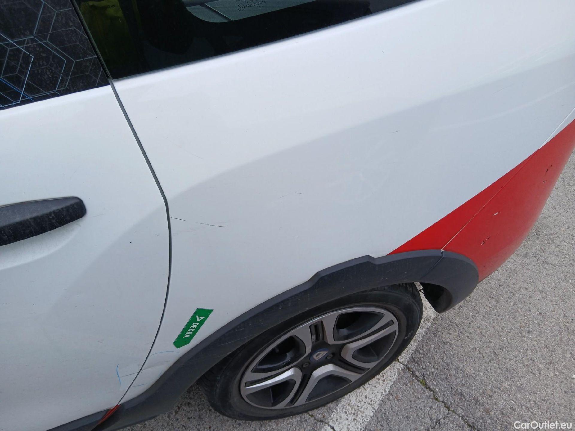  Dacia  Lodgy DACIA  / 2012 / 5P / monovolumen compacto SL Aniversario Blue dCi 85kW(115CV) 7Pl(SP) #34