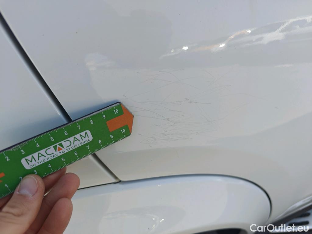  Mercedes  G-Klasee MERCEDES-BENZ GLE / 2018 / 5P / todoterreno GLE 350 de 4MATIC (Híbrido Enchufable) #27