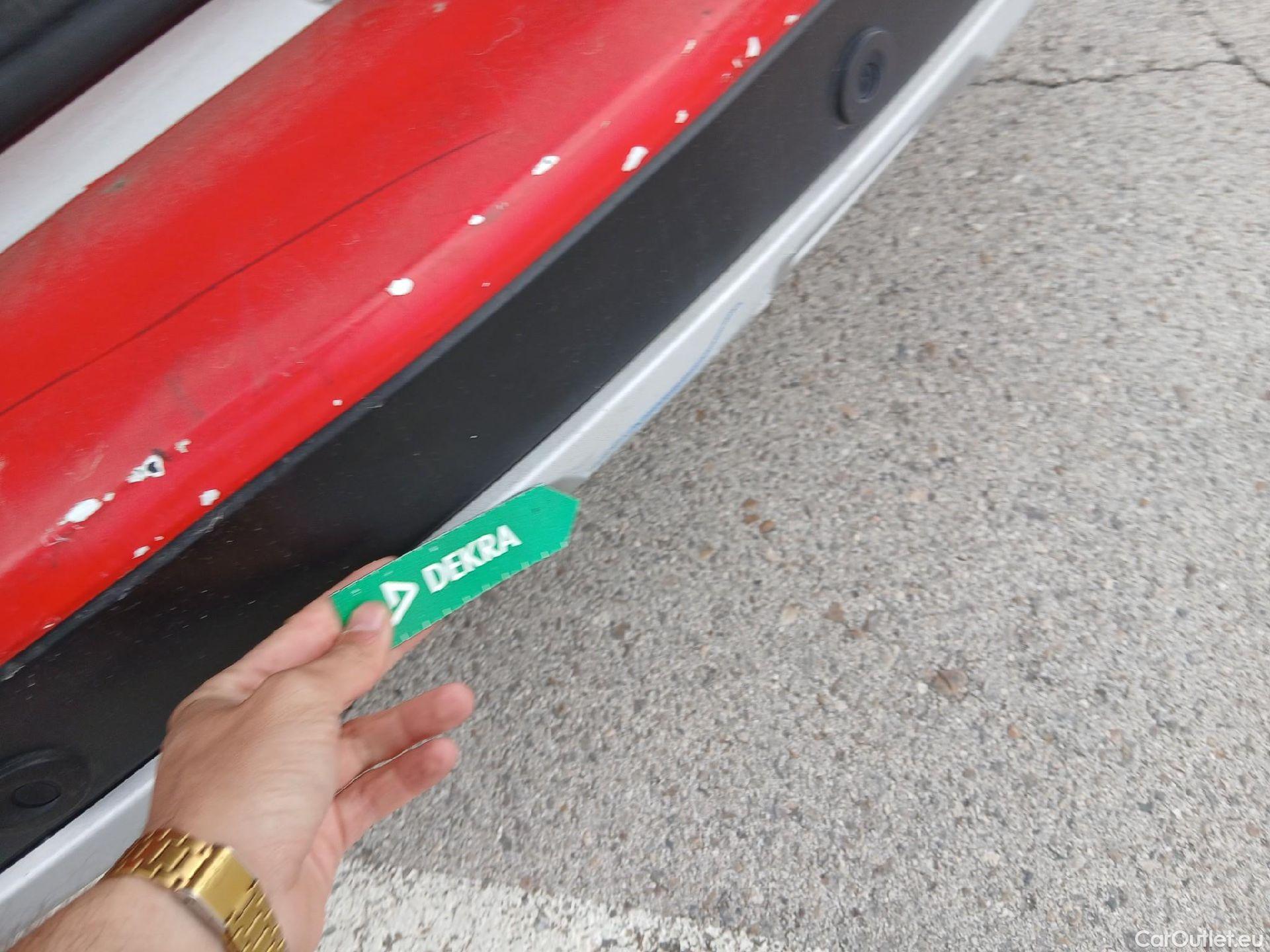  Dacia  Lodgy DACIA  / 2012 / 5P / monovolumen compacto SL Aniversario Blue dCi 85kW(115CV) 7Pl(SP) #43