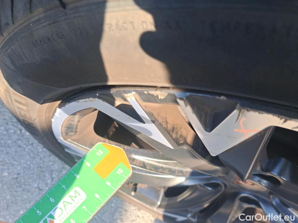  Cupra  Formentor CUPRA  / 2020 / 5P / todoterreno 1.5 TSI 110kW (150 CV) DSG (AC3) #4