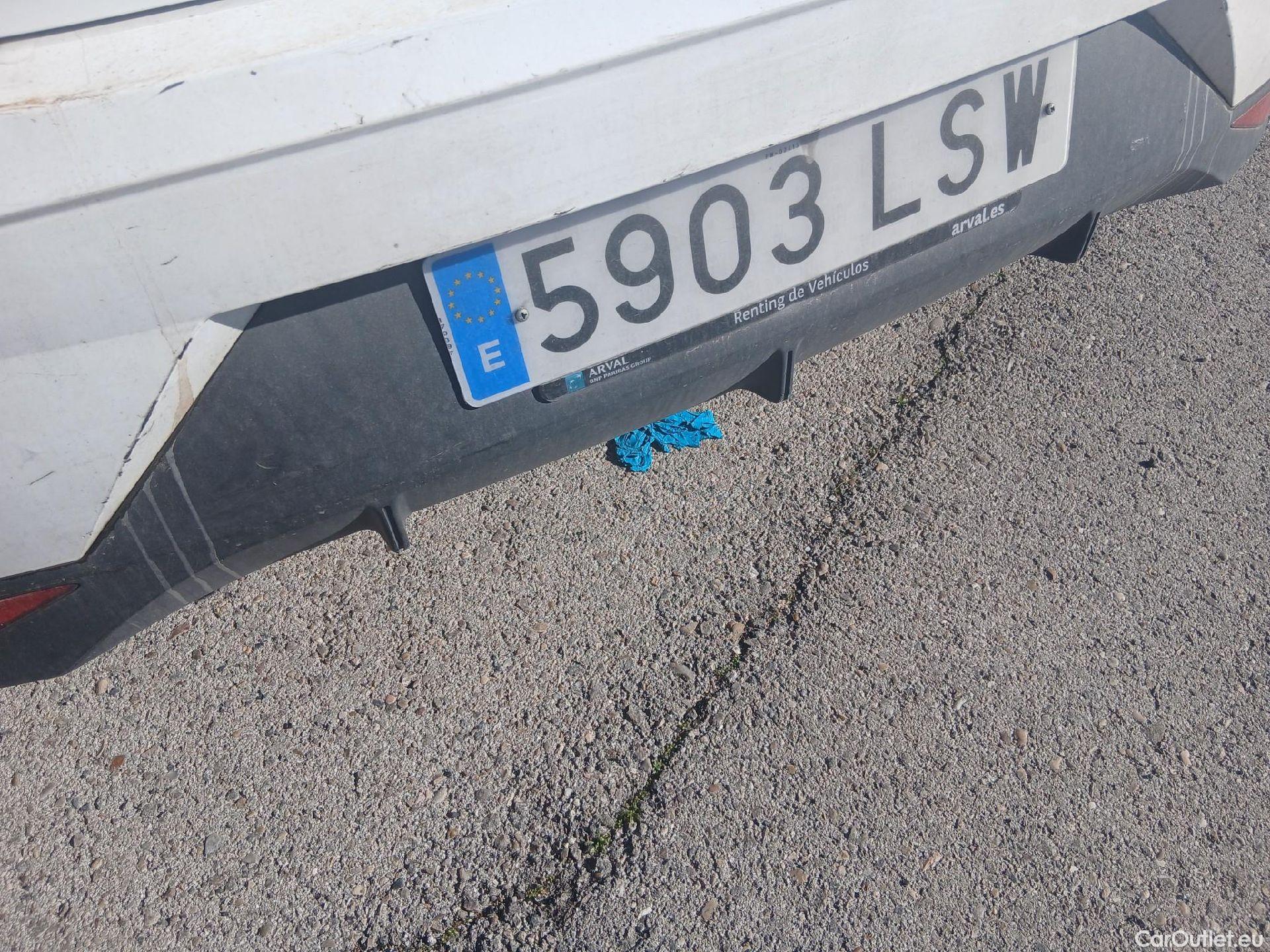  Hyundai  i20 HYUNDAI  / 2020 / 5P / berlina con portón 1.0 TGDI 74kW (100CV) 48V Essence #31