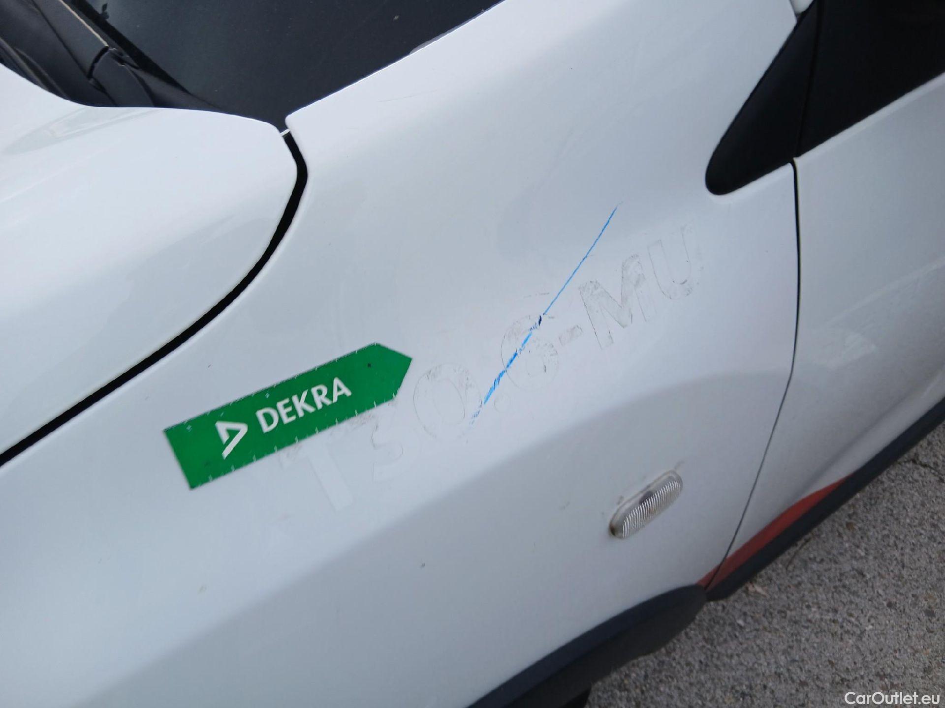  Dacia  Lodgy DACIA  / 2012 / 5P / monovolumen compacto SL Aniversario Blue dCi 85kW(115CV) 7Pl(SP) #18