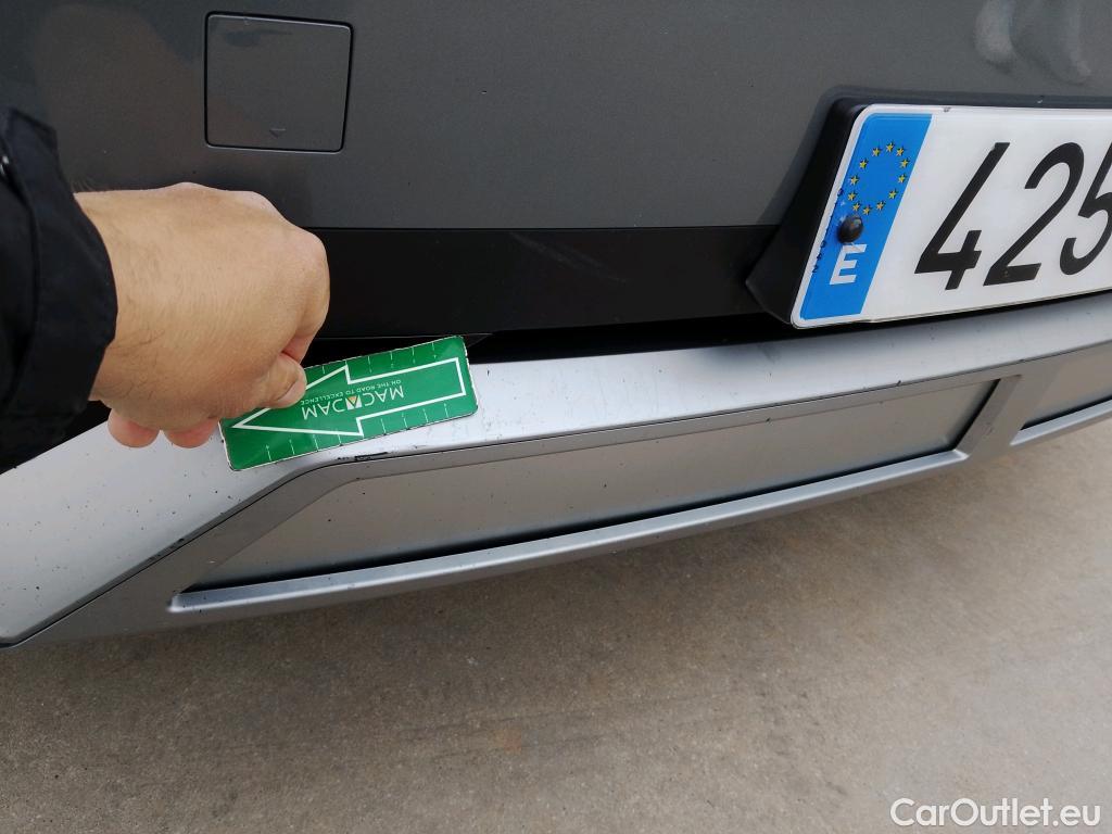  Hyundai   Ioniq HYUNDAI 5 / 2021 / 5P / todoterreno 73KWH 160KW Light RWD #12