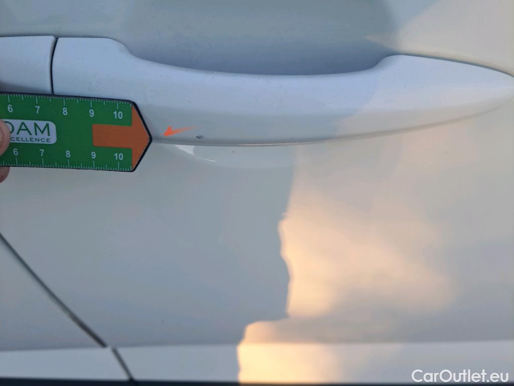  Nissan  Qashqai NISSAN  / 2021 / 5P / todoterreno DIG-T 103kW (140CV) mHEV 4x2 Acenta #8