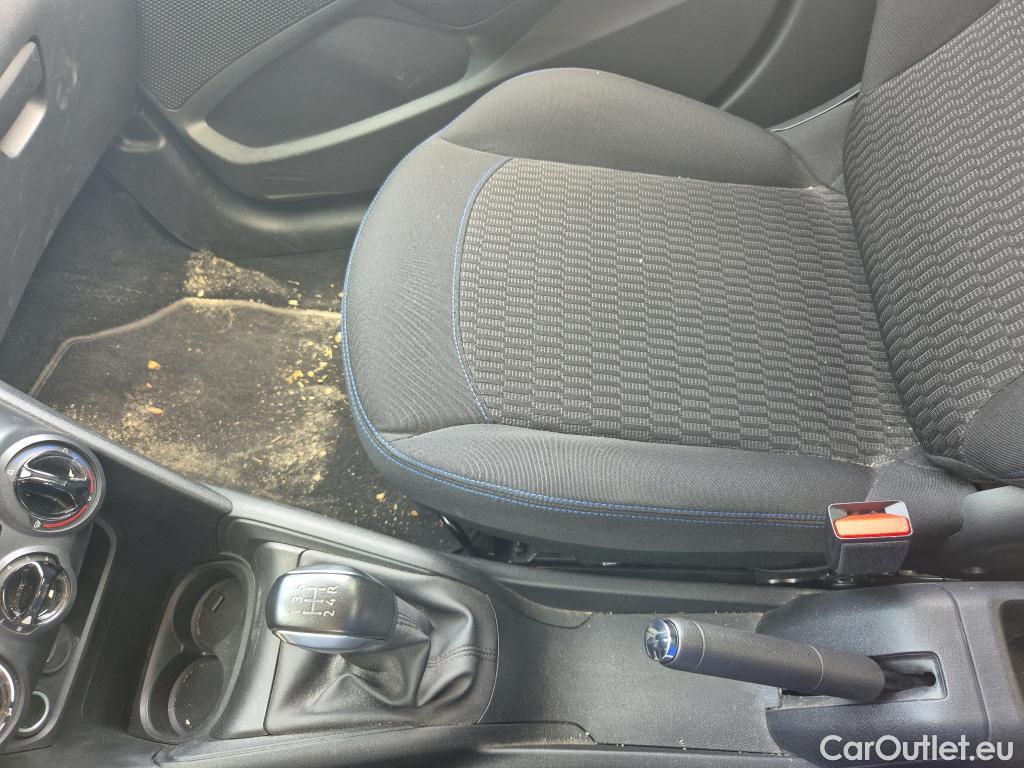  Peugeot  208 PEUGEOT  / 2015 / 5P / berlina con portón 5P Signature BlueHDi 73KW (100CV) #11