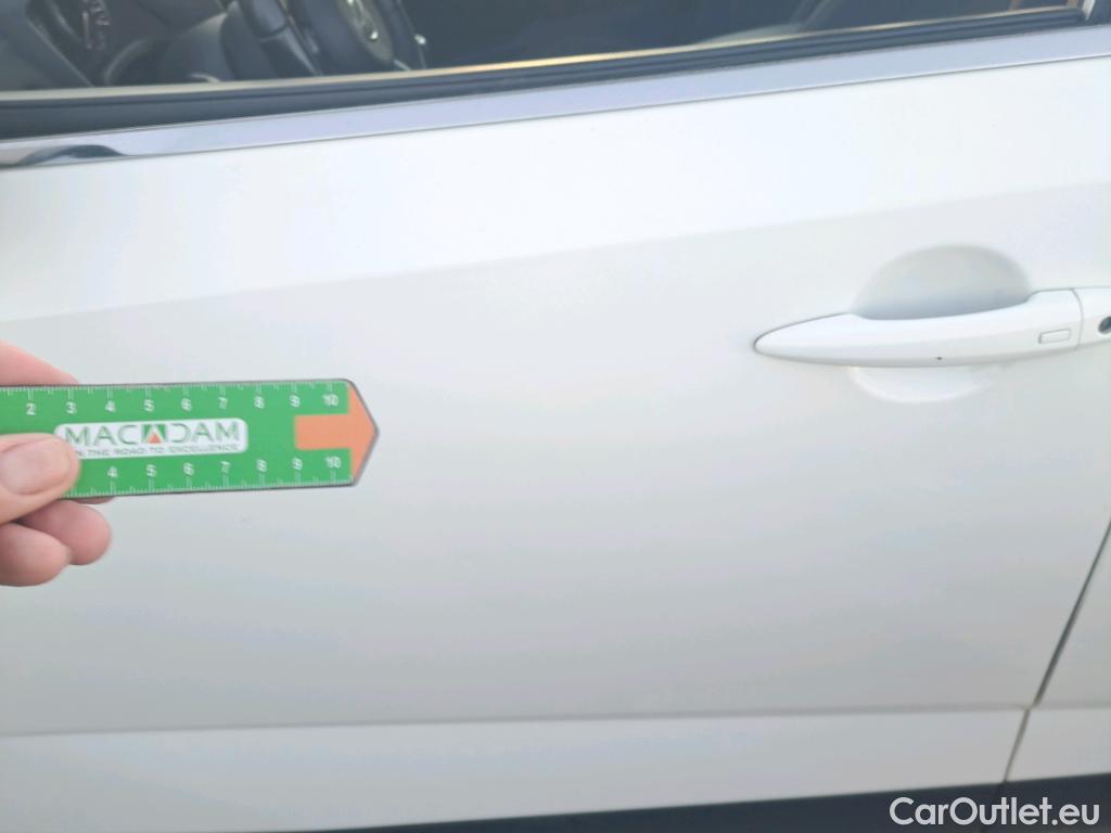  Nissan  Qashqai NISSAN  / 2021 / 5P / todoterreno DIG-T 103kW (140CV) mHEV 4x2 Acenta #5