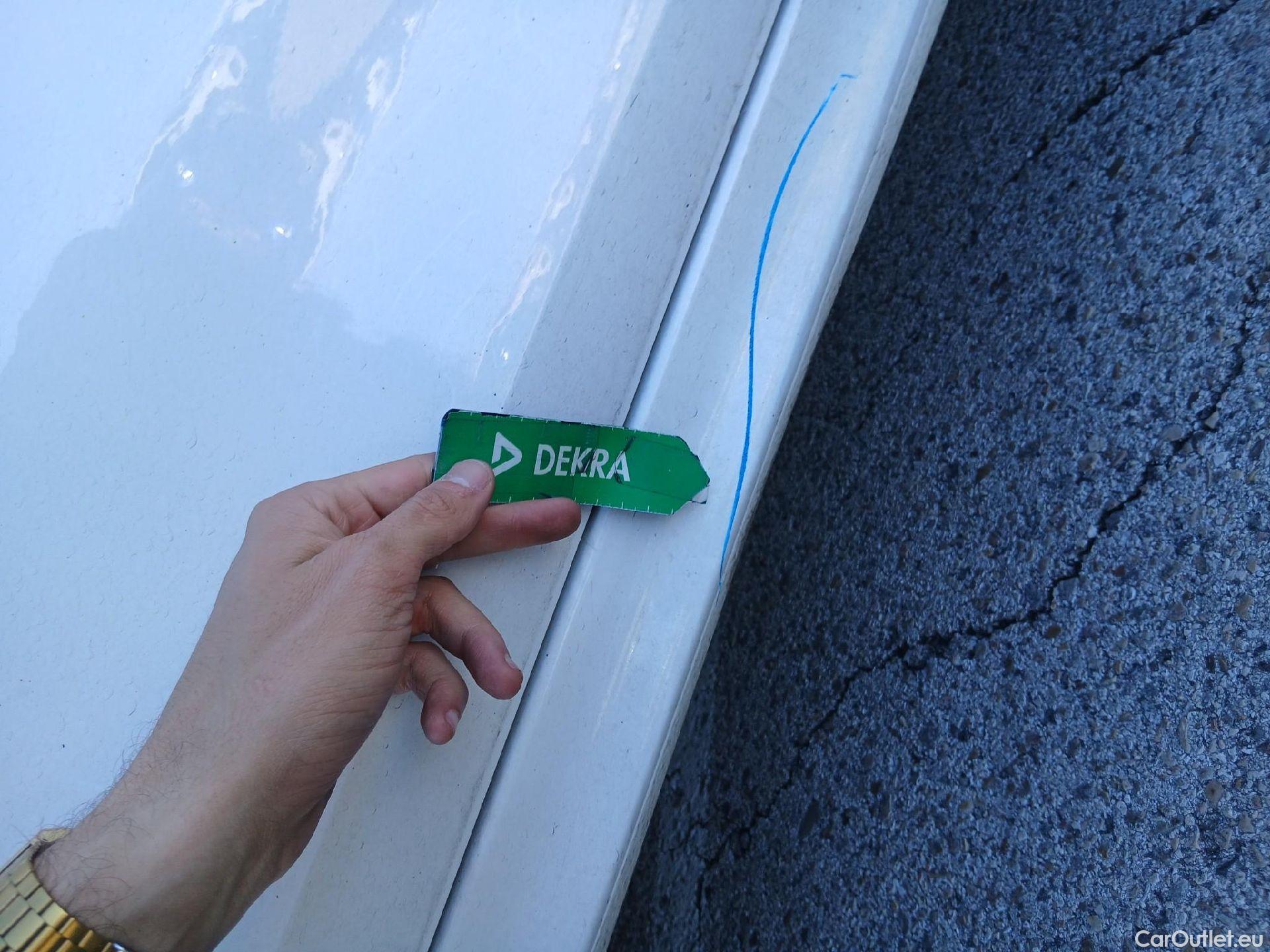  Opel  Corsa OPEL  1.2T XHL 74kW (100CV) Elegance #46