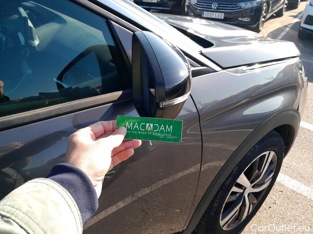  Peugeot  3008 PEUGEOT  / 2020 / 5P / todoterreno 1.5 BlueHDi 96kW S&S Allure Pack EAT8 #14