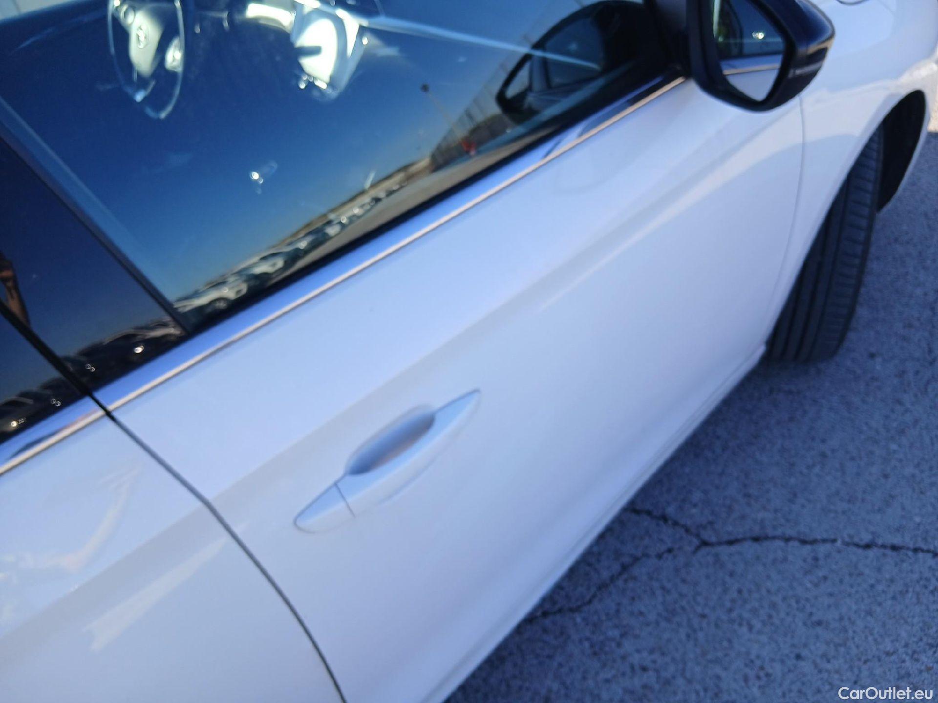  Opel  Corsa OPEL  1.2T XHL 74kW (100CV) Elegance #48