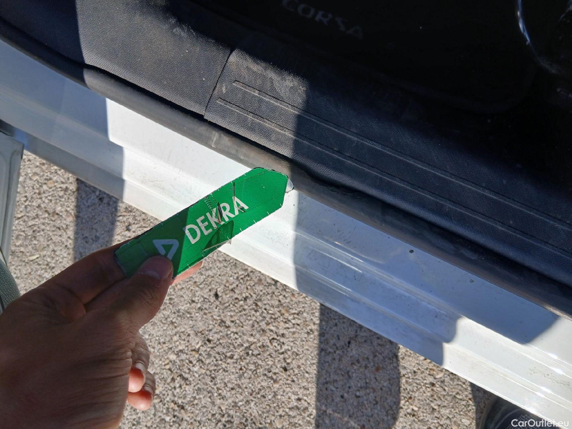  Opel  Corsa OPEL  1.2T XHL 74kW (100CV) Elegance #15