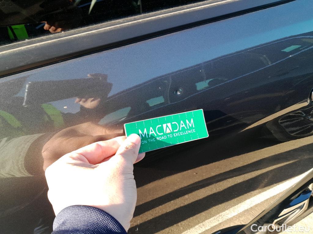  Peugeot  3008 PEUGEOT  / 2020 / 5P / todoterreno 1.5 BlueHDi 96kW S&S Allure Pack EAT8 #10