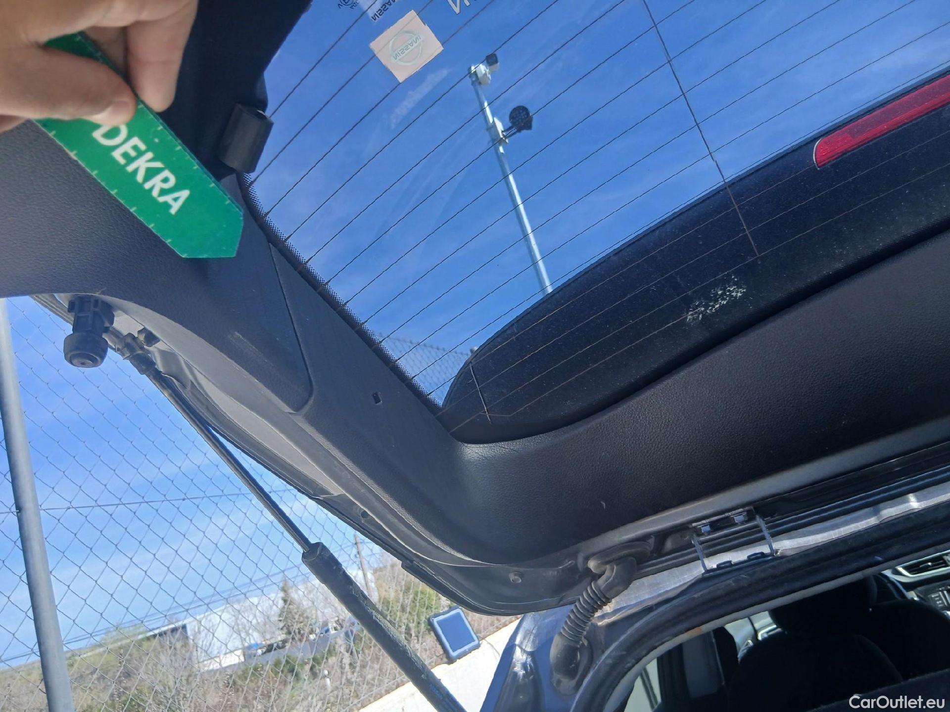  Nissan  Qashqai NISSAN  / 2017 / 5P / todoterreno DIG-T 103 kW (140 CV) E6D ACENTA #4