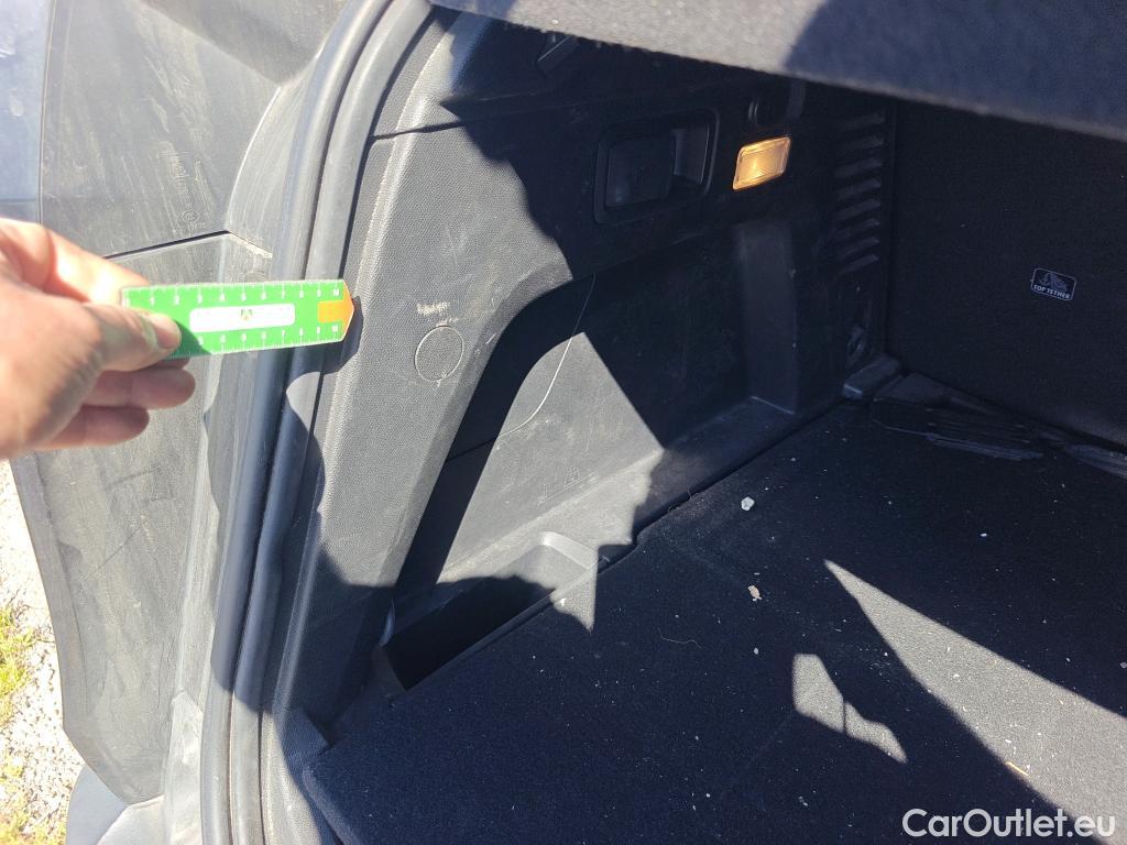  Peugeot  3008  Allure 1.5 HDi 130CV AT8 E6d #14