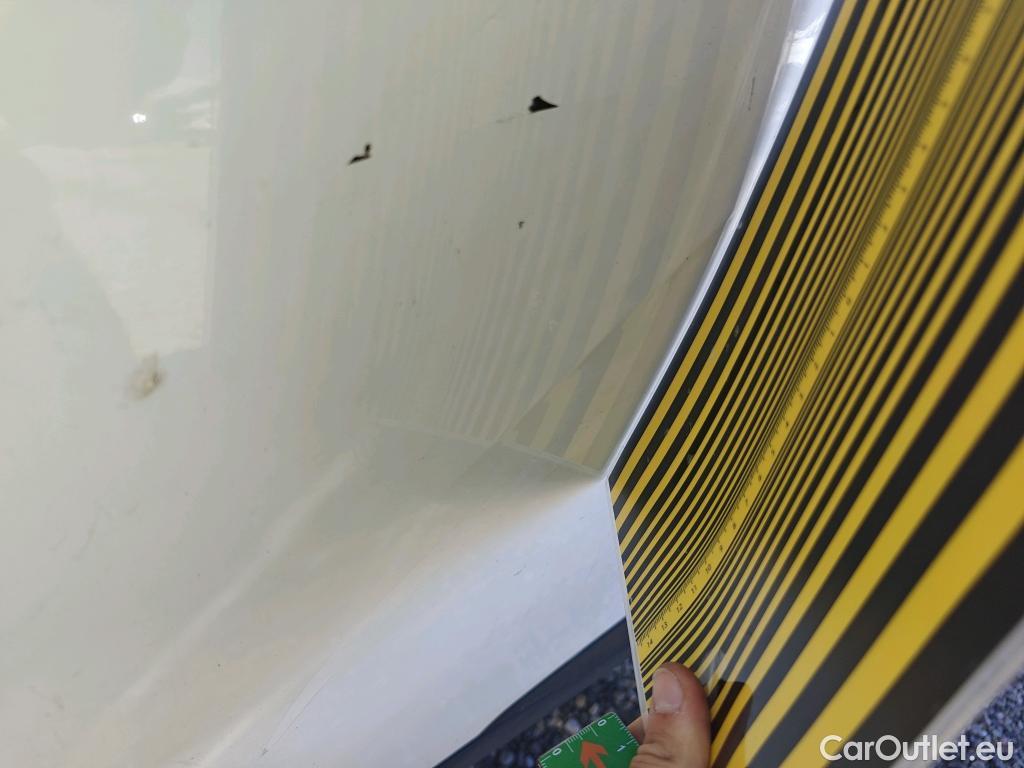  Peugeot  2008 PEUGEOT  / 2019 / 5P / todoterreno Active Pack BlueHDI 81kW (110CV) #44