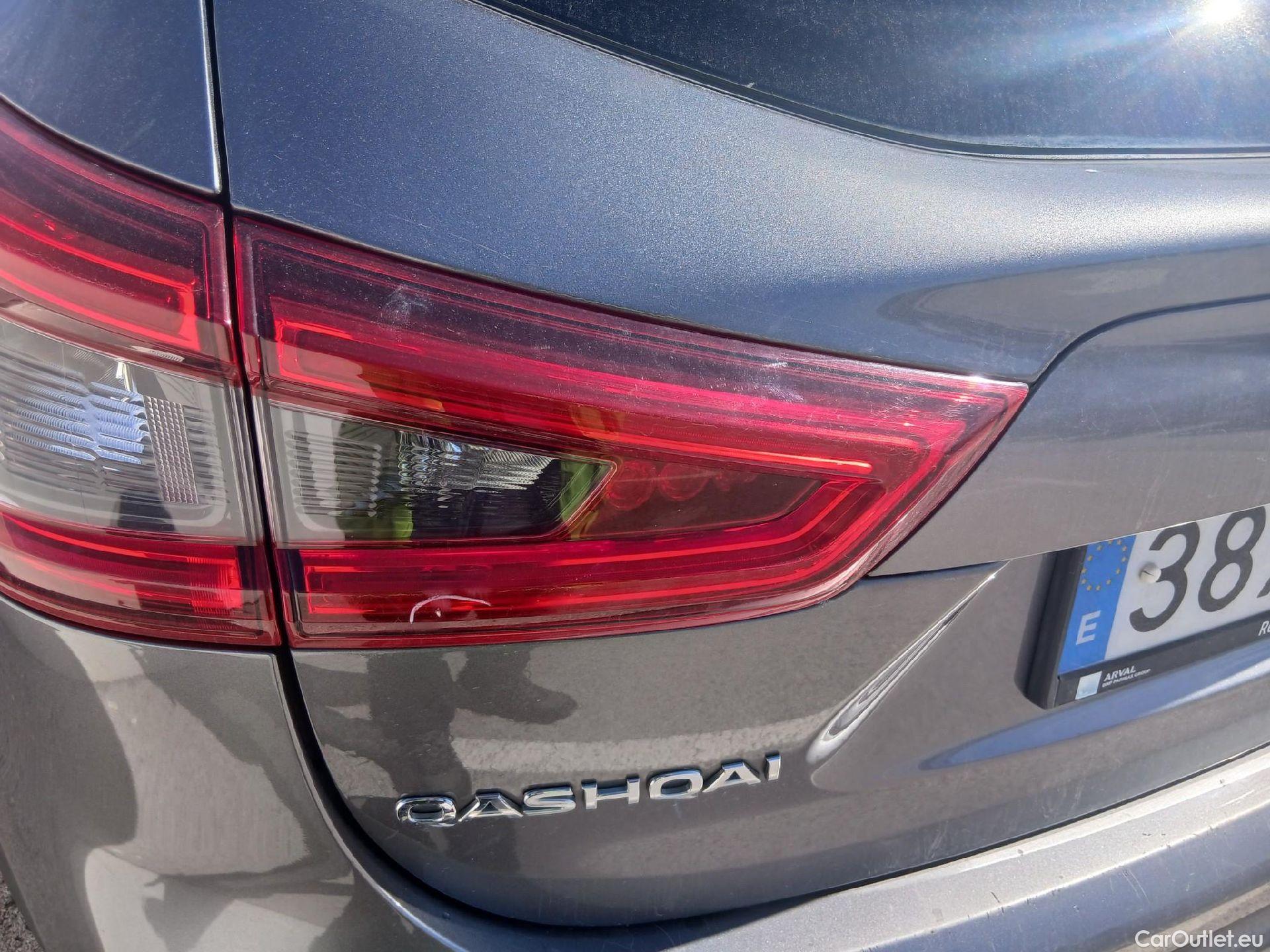  Nissan  Qashqai NISSAN  / 2017 / 5P / todoterreno DIG-T 103 kW (140 CV) E6D ACENTA #40