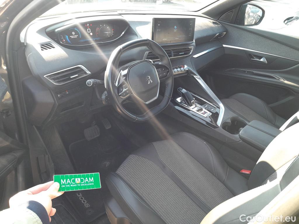  Peugeot  3008 PEUGEOT  / 2020 / 5P / todoterreno 1.5 BlueHDi 96kW S&S Allure Pack EAT8 #41